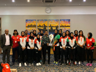 ރިހި މެޑަލް ހޯދި ގައުމީ އަންހެން ވޮލީ ޓީމަށް ހޫނު މަރުހަބާއެއް!