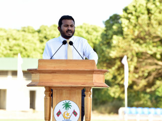 ގަމުގައި ކުރިއަށްގެންދިޔަ ތަރައްޤީގެ ތިން މަޝްރޫޢެއްގެ ނިމުން ފާހަގަކުރުމުގެ ގޮތުން ބޭއްވި ރަސްމިއްޔާތުގައި ވިސާމް ވާހަކަ ދައްކަވަނީ