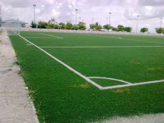 ހިންނަވަރު ފުޓުބޯޅަ ދަނޑު