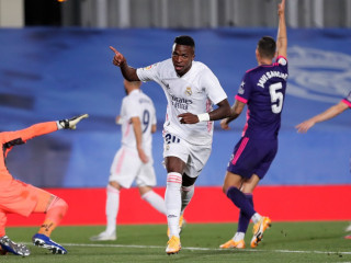 ރެއާލާއި ވަޔަޑޮލިޑް ބައްދަލުކުރި މެޗުގެ ތެރެއިން: މި މެޗުން ރެއާލް މޮޅުވީ 1-0 ން