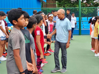 މޭރީބްރައުން ޓެނިސް ޗެމްޕިއަންޝިޕް ހުޅުވުމަށް ބޭއްވި ރަސްމިއްޔާތުގެ ތެރެއިން