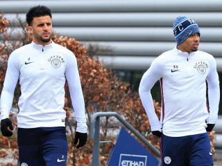 މީގެ ކުރިން ކޮވިޑަށް ޕޮޒިޓިވްވި ސިޓީގެ ޑިފެންޑަރު ކައިލް ވޯކާ އާއި ފޯވާޑް ގަބްރިއެލް ޖީސޫސް