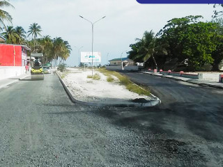 އޭދަފުށި މަގު ހެދުމުގެ މަޝްރޫޢު