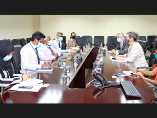 The U.S. ambassador met with the Governor of the Maldives Monetary Authority, Ali Hashim, on Tuesday morning