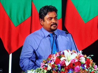 ހުރަވީ ދުވަހުގެ އިލްމީ ތަޤްރީރާއެކު ޝިފާނަށް ތަޢުރީފް!