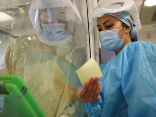 އެމެރިކާގެ ހޮސްޕިޓަލެއްގައި ނަރުހުންތަކެއް ވާހަކަދައްކަނީ