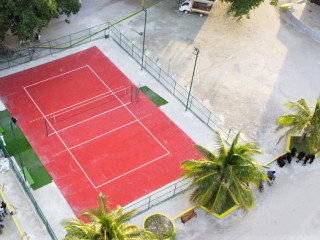 އުކުޅަސް އައުޓްޑޯ ވޮލީބޯޅަ ކޯޓުގެ މަސައްކަތް ނިންމާލައިފި