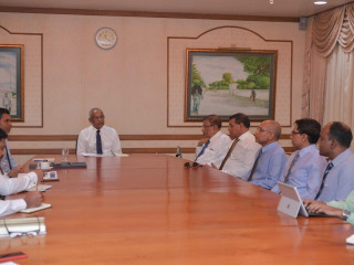 ޓޫރިޒަމް ދާއިރާގެ އިސްފަރާތްތަކާއި ރައީސް ސޯލިހު ބައްދަލުކުރައްވަނީ
