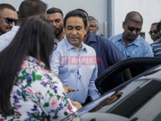 ރައީސް ޔާމިންގެ ދިފާއުގައި ދައްކާނެ ވާހަކައެއް ހަމަ ނެތީތޯ؟