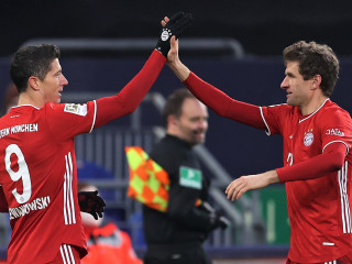 ޝާލްކާ އާއި ބަޔާން ބައްދަލުކުރި މެޗުގެ ތެރެއިން: މި މެޗުން ބަޔާން މޮޅުވީ 4-0 ން