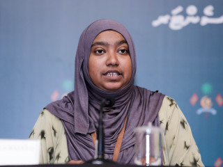 ޑރ. ނަޒްލާ ރަފީގް