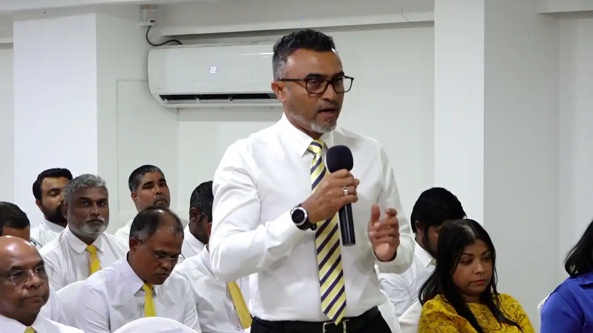 Ibrahim Nazil, the leader of the MDP Parliamentary Group, delivers remarks during the 35th meeting of the 4th session of the MDP National Council held on Monday night.