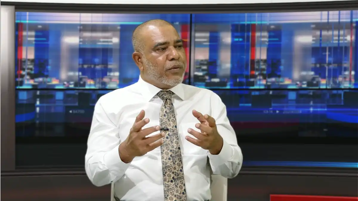 ރާއްޖެޓީވީގެ ފަލަސުރުހީ ޕްރޮގްރާމްގައި ބިލެތްދޫ ދާއިރާގެ ކުރީގެ މެންބަރު އަހުމަދު ހަލީމް (ދޮންބިލެތް)