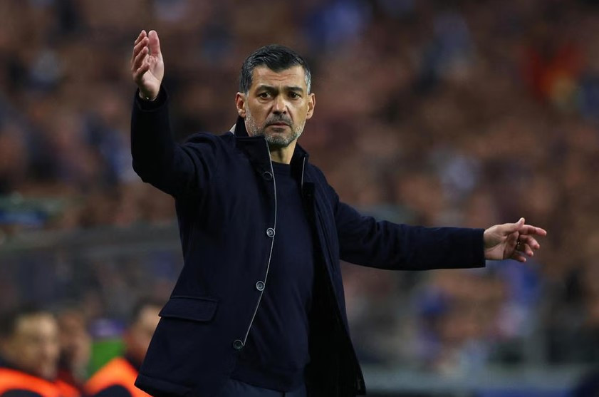 އޭސީ މިލާންގެ ކޯޗަކަށް ހަަމަޖެއްސި ސާޖިއޯ ކޮންސެއިސާއޯ