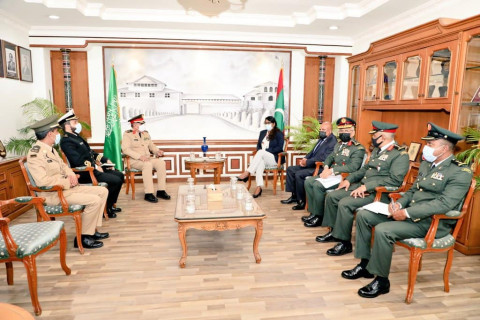 "އިސްލާމިކް މިލިޓަރީ ކައުންޓަރ ޓެރަރިޒަމް ކޯލިޝަން"ގެ ސެކްރެޓަރީ ޖެނެރަލް މޭޖަރ ޖެނެރަލް މުޙައްމަދު ބިން ސައީދު އަލްމުޣައިދީ މިނިސްޓަރ އޮފް ޑިފެންސް އަލްއުސްތާޛާ މާރިޔާ އަޙްމަދު ދީދީ ބައްދަލުކުރެއްވުނ