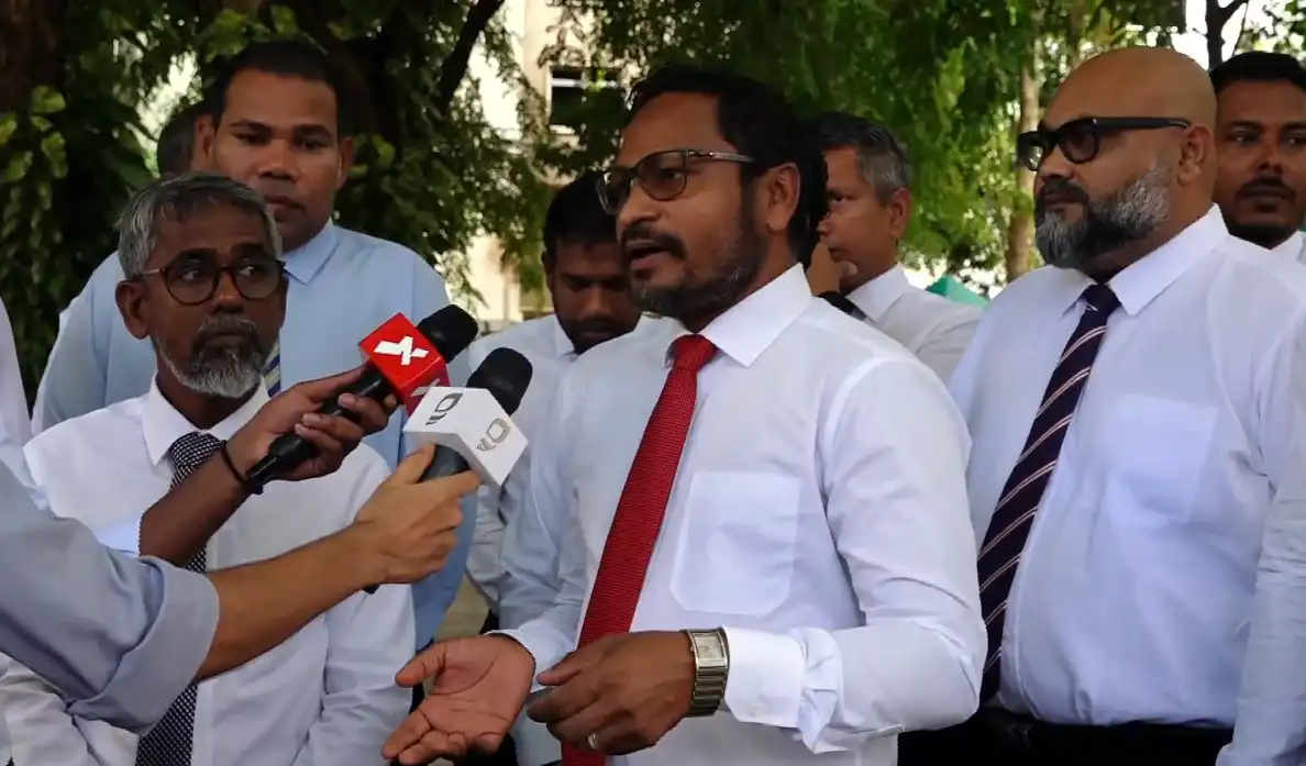 ރައީސް މުއިއްޒުގެ ސަރުކާރަކީ މަދިރި އަކަށްވުރެ ބަލި ސަރުކާރެއް: މެންބަރު ސަމީރު