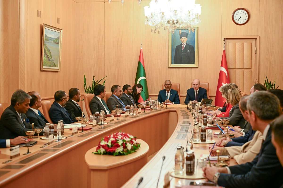 President Dr. Muizzu met the Chairman and Speaker of the Grand National Assembly of the Republic of Türkiye
