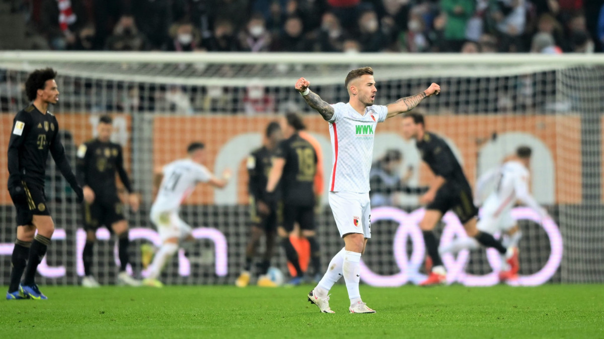 އޯގްސްބާގާއި ބަޔާން ބައްދަލުކުރި މެޗުގެ ތެރެއިން