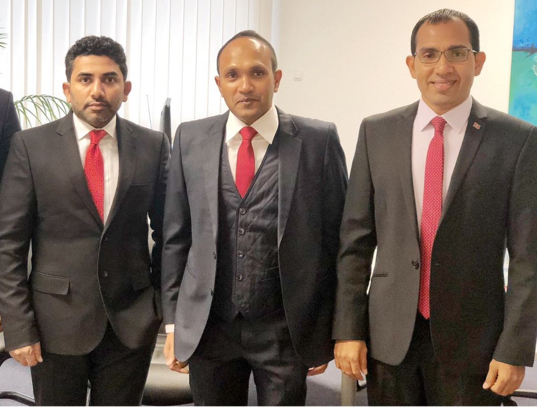 އާގާނޫނު އަސާސީގެ ފަހުން އެކުލަވާލެވުނު ކޮންމެ ސަރުކާރަކުން ފުރުސަތު ހޯއްދަވައި، ނަމަވެސް ސަރުކާރުން ބޭރުވާލެއް ވެސް އަވަސް، (މަލީހު (ކ)، ޖަމީލު (މ)، އަދި އަމީން (ވ)