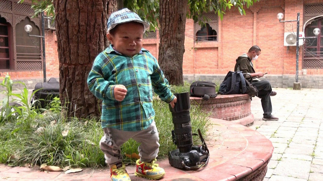 ދުނިޔޭގެ އެންމެ ކުރު ޒުވާނާ ޑޯރް ބަހާދުރް