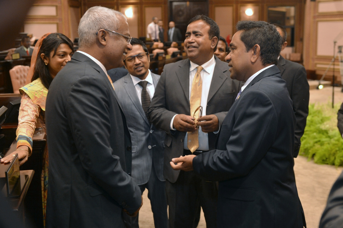 ޕީޕީއެމްގެ ރައީސް އަބްދުﷲ ޔާމީން (ކ) އަދި ރައީސުލްޖުމްހޫރިއްޔާ އިބްރާހިމް މުހައްމަދު ސާލިހު (ވ) ރައްޔިތުންގެ މަޖިލީހުގައި