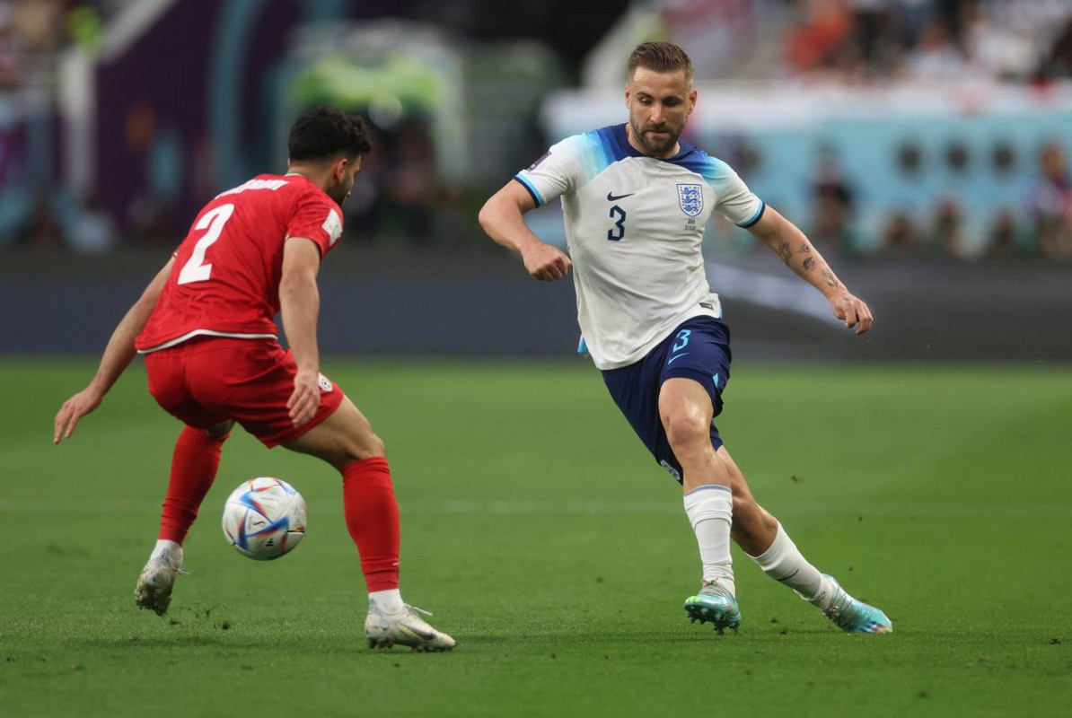 އިންގްލެންޑު އަދި އީރާން ކުޅުނު މެޗުގެ ތެރެއިން: ފޮޓޯ - ރޮއިޓާސް  