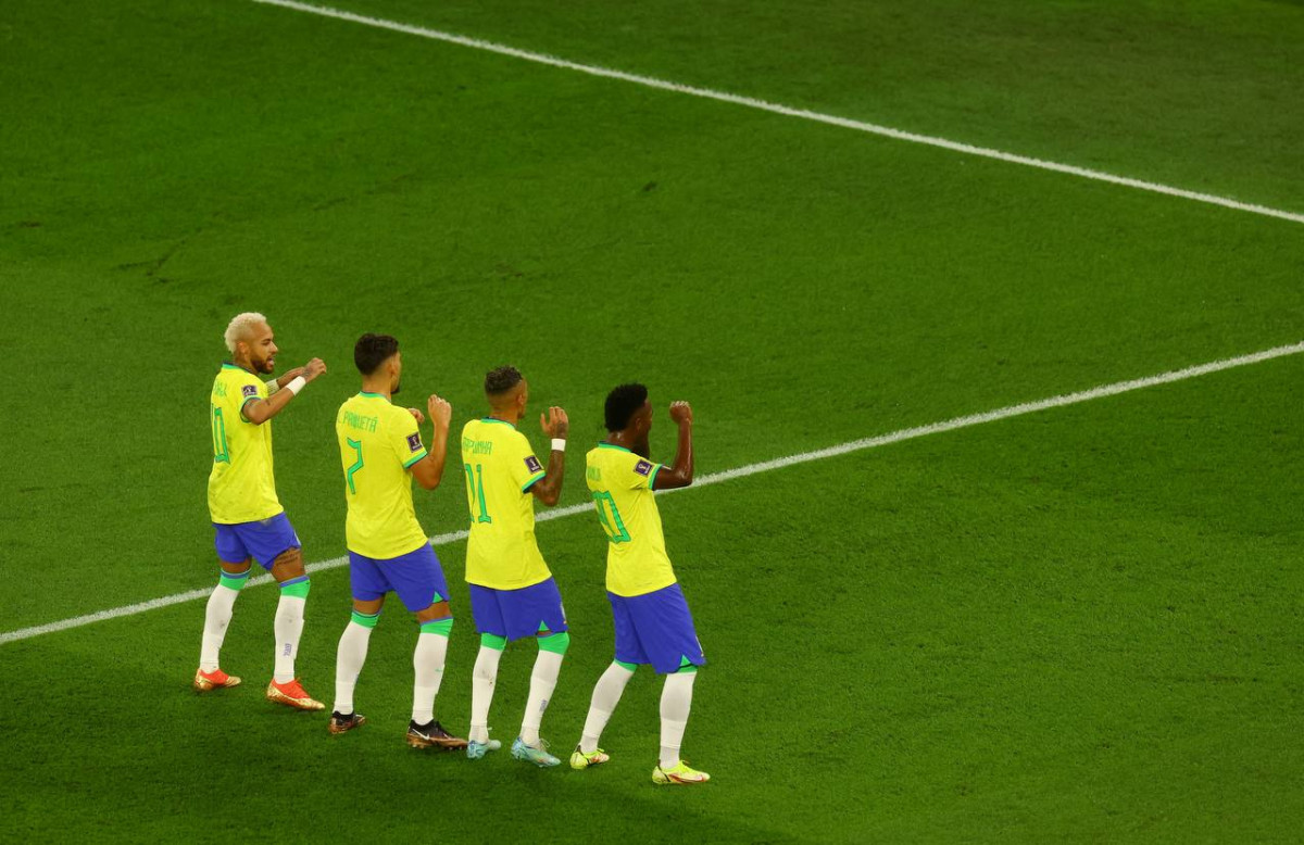 ބްރެޒިލް އަދި ކޮރެއާ ކުޅުނު މެޗުގެ ތެރެއިން - ފޮޓޯ: ރޮއިޓާސް