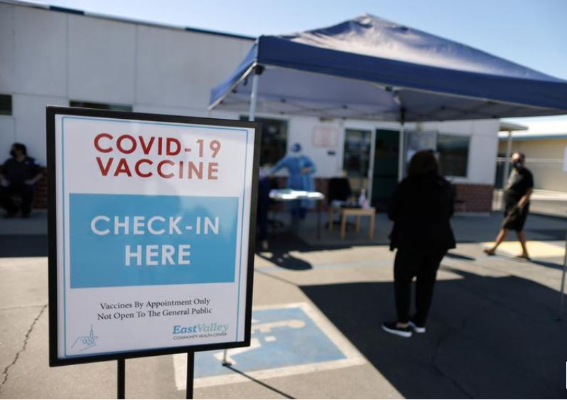 ެެއެމެރިކާގައި ކޮވިޑް ވެކްސިން ޖެހުމުގެ ކަންކަން ކުރިއަށް ގެންދަނީ