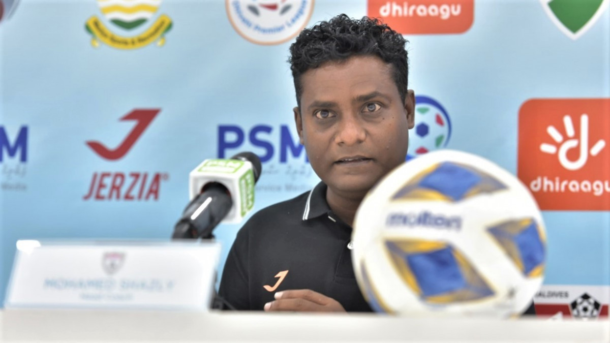 ކުލަބު އީގަލްސްގެ ކޯޗު މުޙައްމަދު ޝާޒްލީ (ޝާޒް)