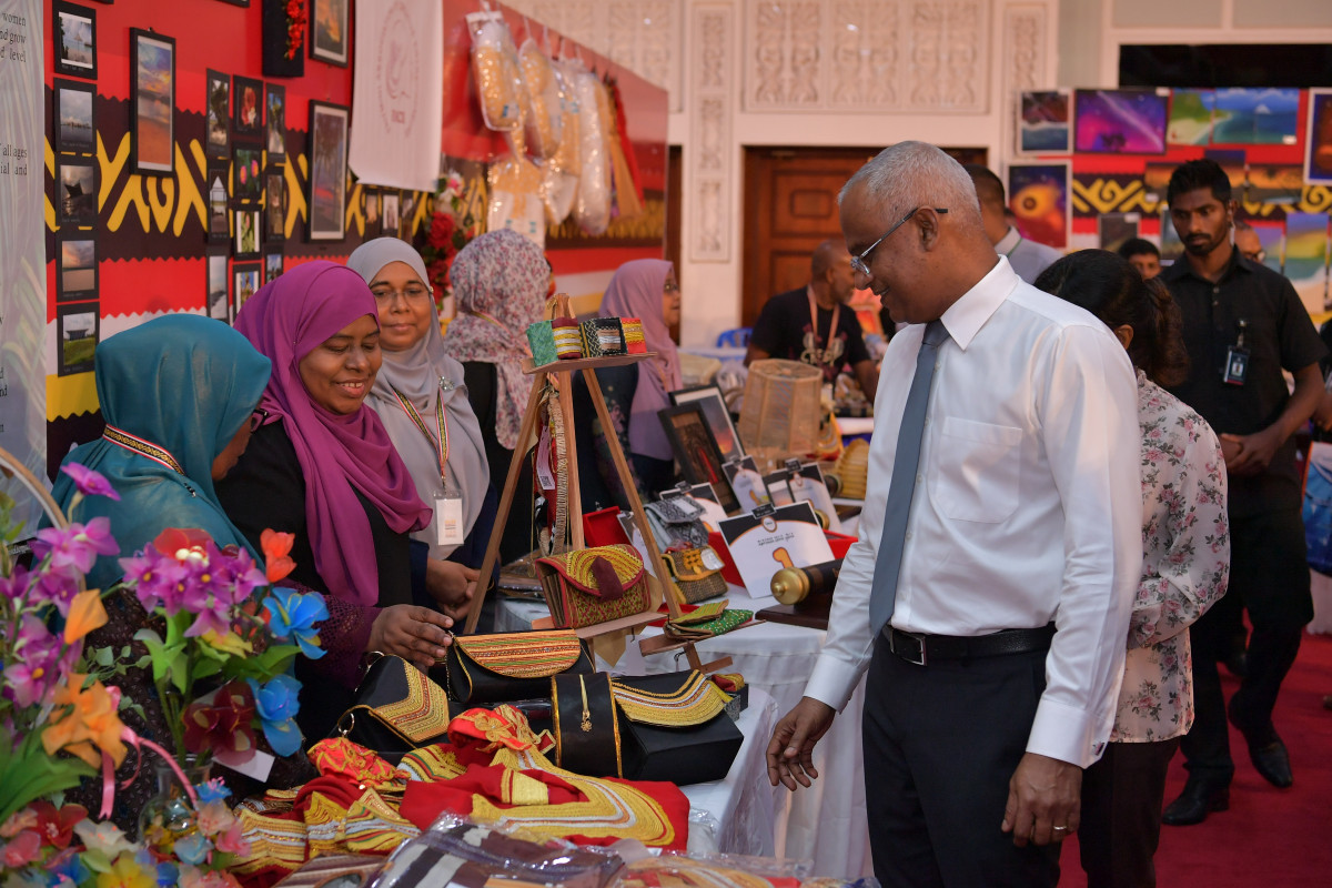 ފަންނު އެކްސްޕޯގެ ތެރެއިން