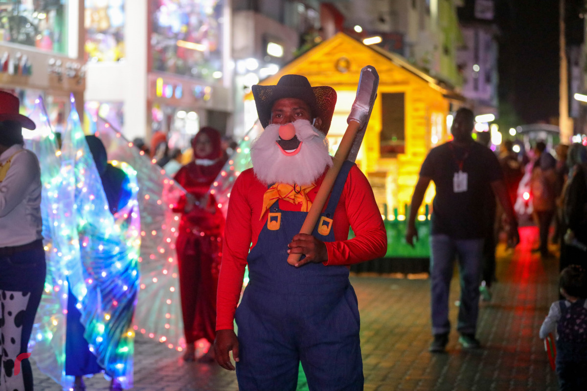 27 ޖުލައި 2019 --މިނިވަން ދުވަހުގެ ފުޅަނދުބުރުގެ ތެރެއިން-- ފޮޓޯ: ޝުއައިބް މުހައްމަދު