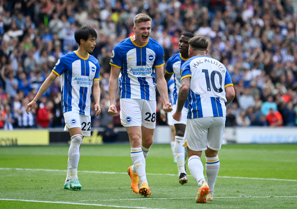 ބްރައިޓަން އާ ސައުތުހެމްޓަން ބައްދަލުކުރި މެޗުގެ ތެރެއިން