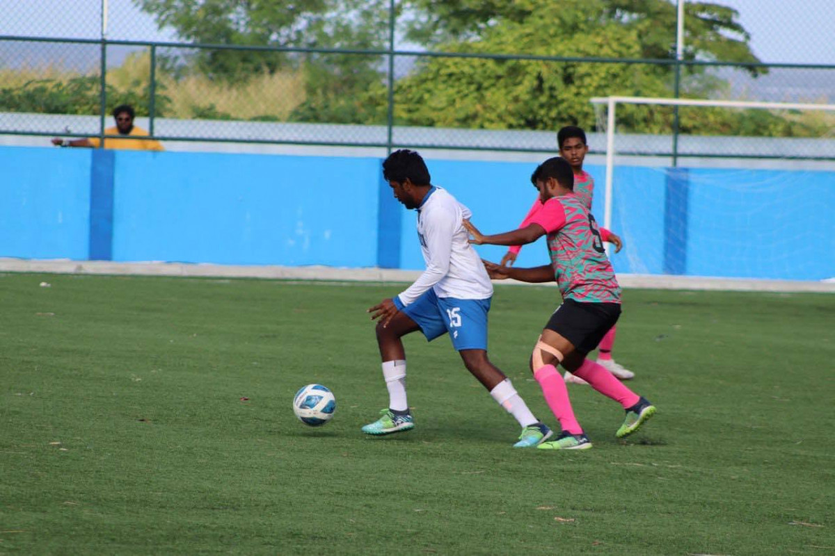 ރައްޒާގުބެ މެމޯރިއަލް ކަޕްގެ ތެރެއިން