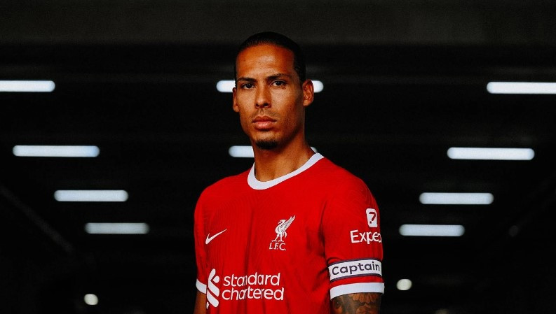 ލިވަޕޫލްގެ އައު ކެޕްޓަން ވެން ޑައިކް