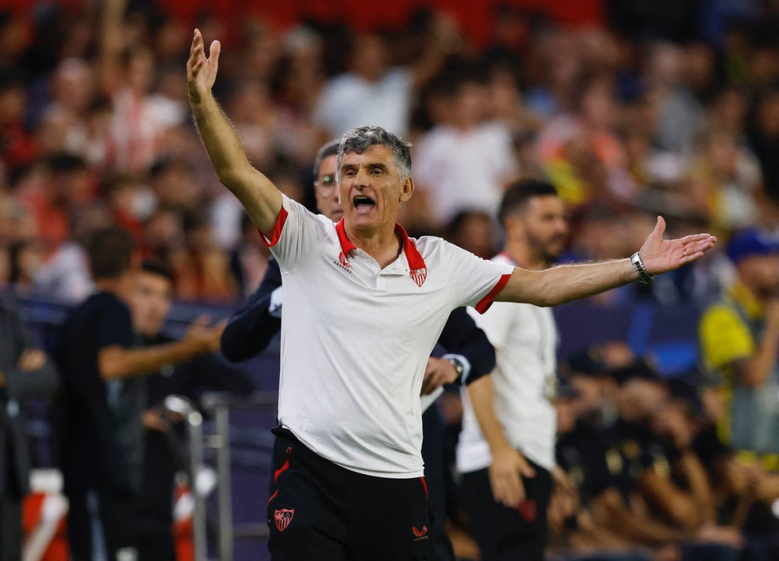 ސެވިއްޔާގެ ކޯޗަކަށް ހުރި މެންޑަލިބާ