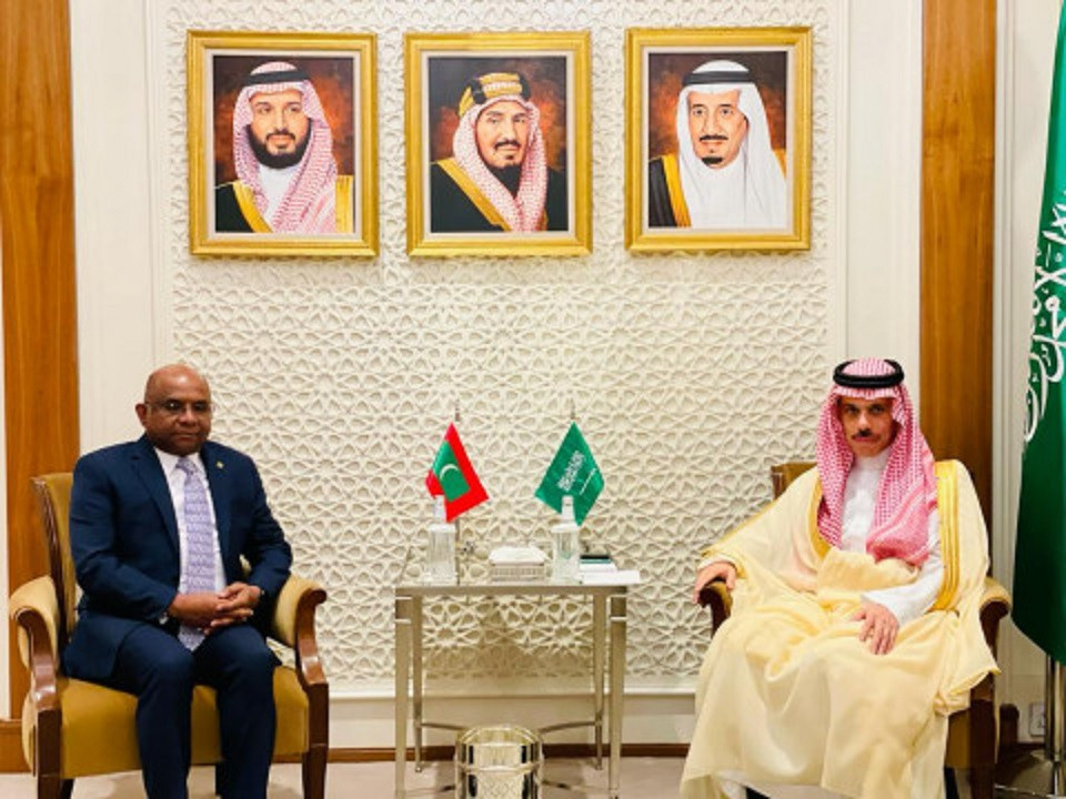 Minister Shahid meets with the Foreign Minister of Saudi Arabia