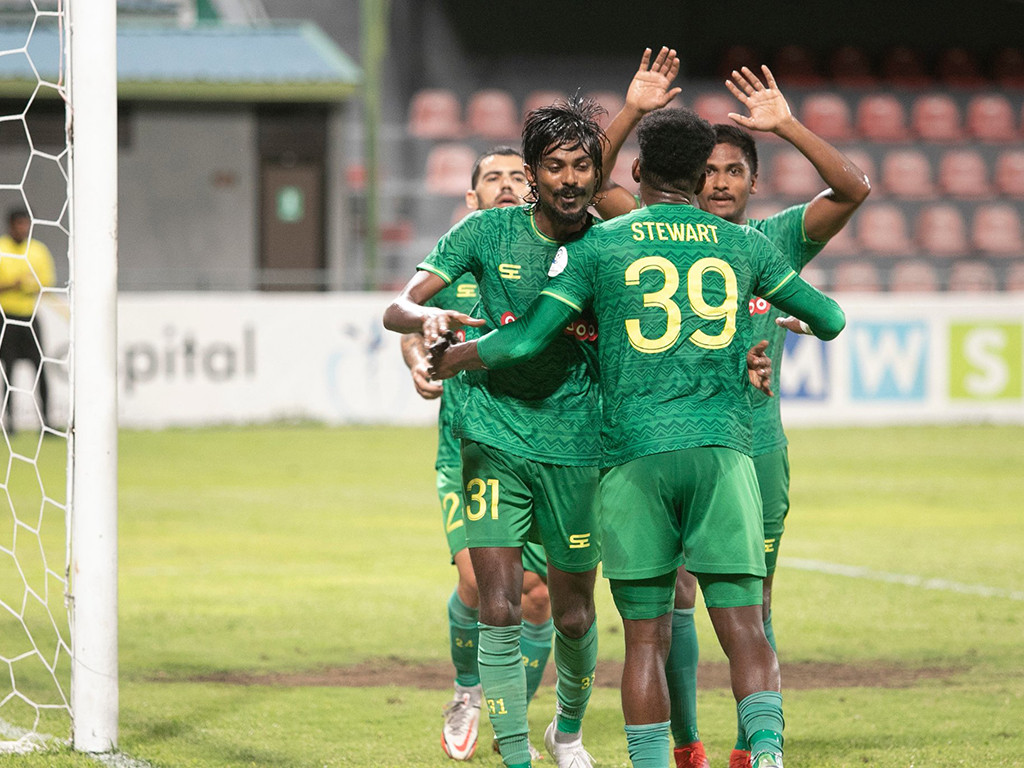 ފުރަތަމަ ދެ ބުރު ނިމުނުއިރު އެއްވަނާގައި އޮތީ ޗެމްޕިއަން މާޒިޔާ: ފޮޓޯ-މާޒިޔާ