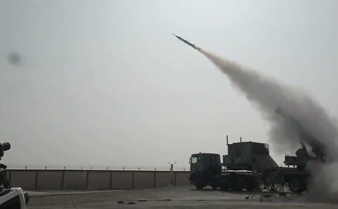 އީރާނުގެ ރޮކެޓް ހަމަލާތަކެއް ޕާކިސްތާނުގެ އައްސޭރި ފަށަށް