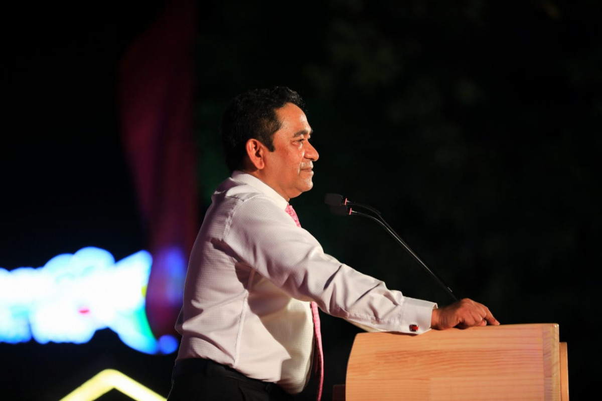 އިދިކޮޅު ކޯލިޝަނުން ބޭއްވި ޖަލްސާގައި ރައީސް އަބްދުﷲ ޔާމީނު ވާހަކަ ދައްކަވަނީ