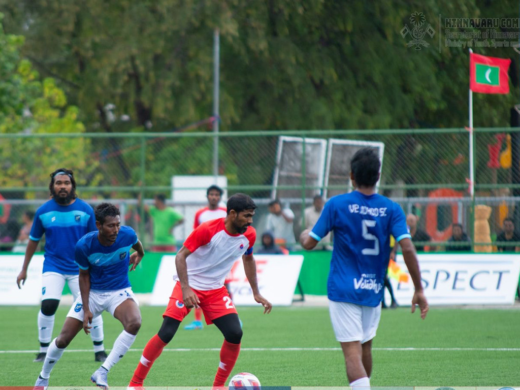 ވެލިދޫއާއި އޭދަފުށި ވާދަކުރި މެޗުގެ ތެރެއިން