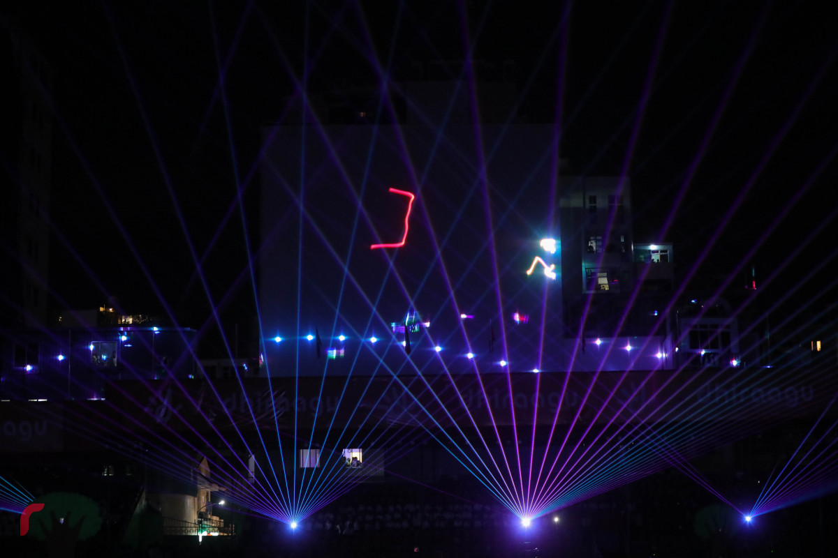 26 ޖުލައި 2019 --މިނިވަން ދުވަހުގެ ރަސްމީ ޕެރޭޑުގެ ހަރަކާތްތައް، ގަލޮޅު ދަނޑުގައި ބޭއްވި ޕެރޭޑް ޝަރަފްވެރި ކޮށްދެއްވީ ރައީސުލް ޖުމްހޫރިއްޔާ އިބްރާހިމް މުހައްމަދު ސޯލިހް-- ފޮޓޯ: ޝުއައިބް މުހައްމަދު