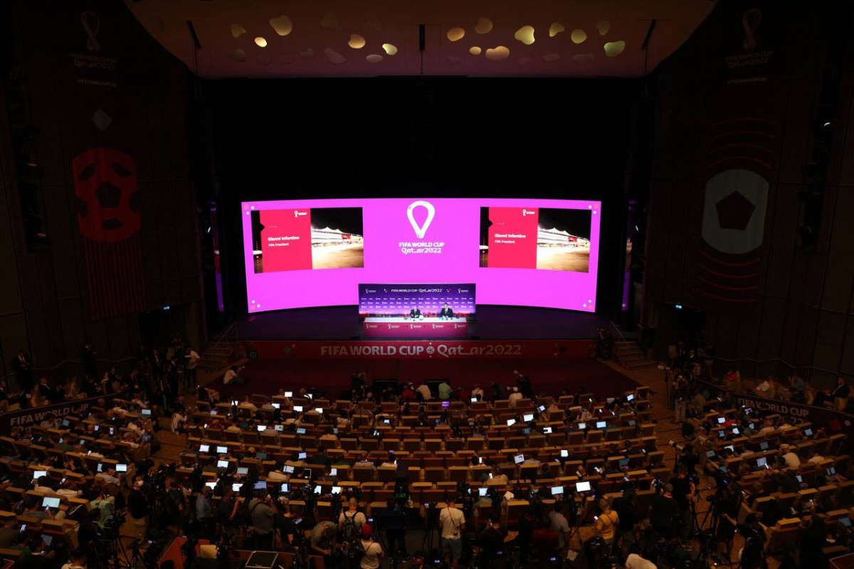 ފީފާގެ ރައީސް އިންފަންޓީނޯ ބޭއްވެވި ނޫސްވެރިންގެ ބައްދަލުވުމުގެ ތެރެއިން: ފޮޓޯ - ރޮއިޓާސް