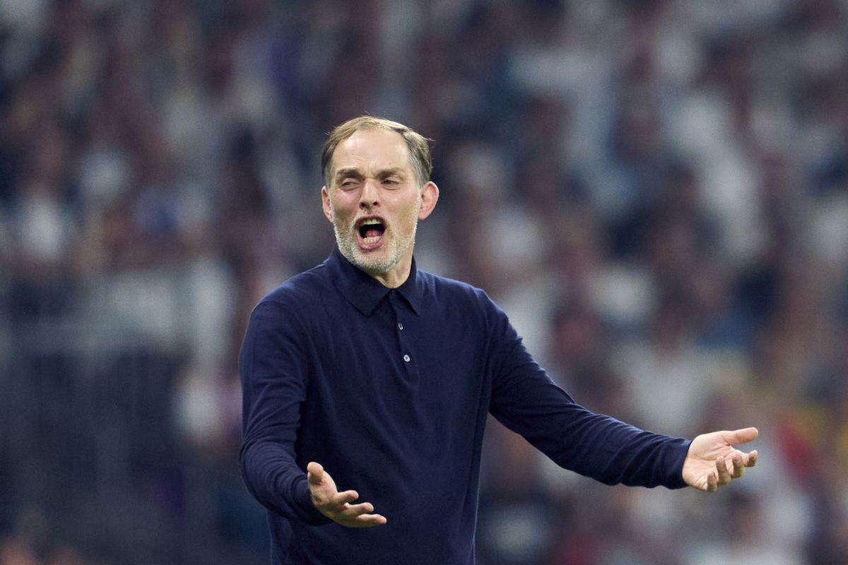 ބަޔާންގެ ކޯޗު ތޯމަސް ޓުޗެލް