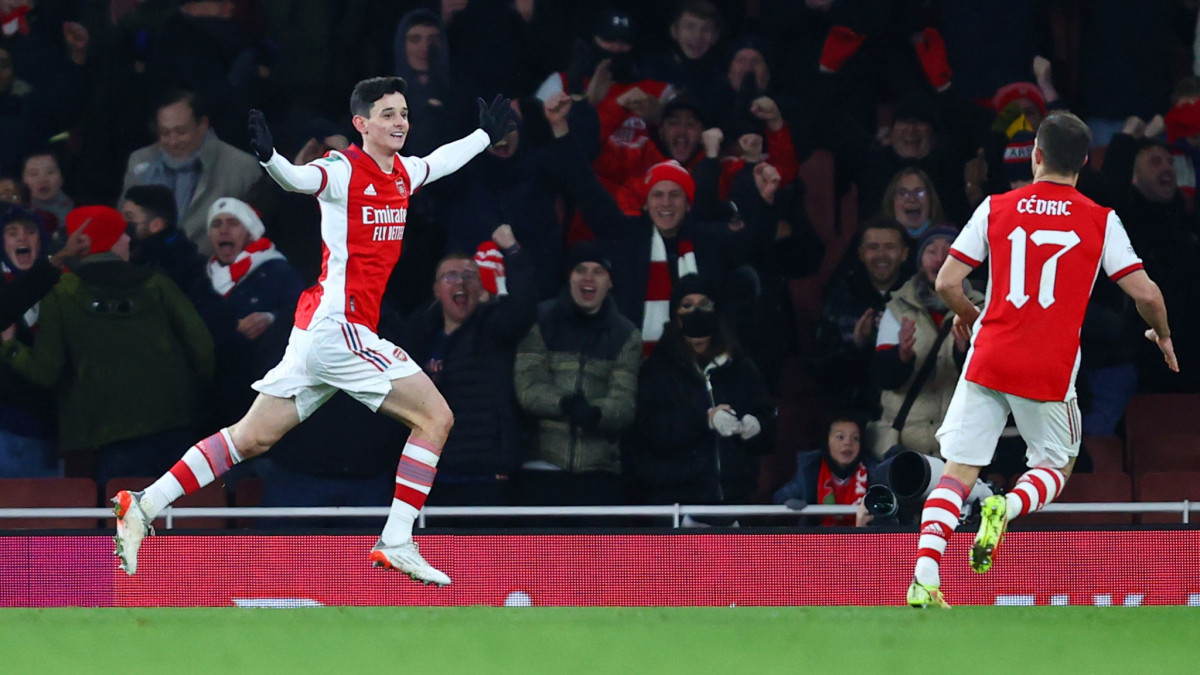 އާސެނަލާއި ސަންޑަލެންޑް ބައްދަލުކުރި މެޗުގެ ތެރެއިން