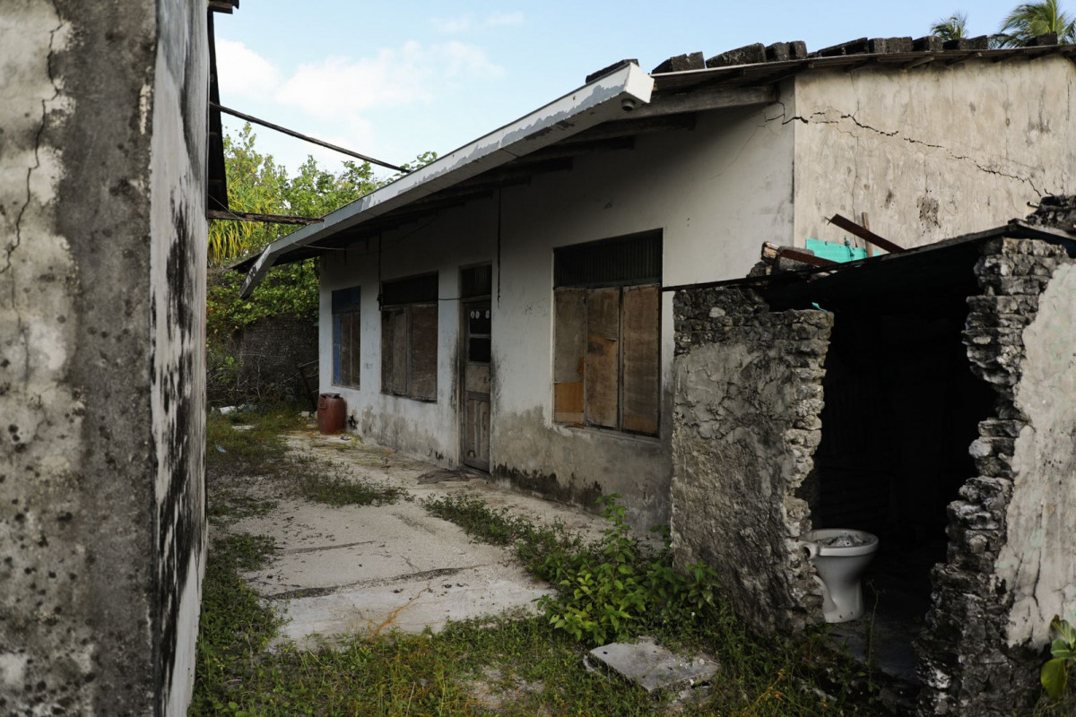 ލ. ކަޅައިދޫ - ކަޅައިދޫގައި މީހުން ދިރިއުޅުނު ދުވަސްވަރު އާއިލާ އެއް ދިރި އުޅުނު ގެއެއް - ފޮޓޯ: މުހައްމަދު އަނިލް / ރާއްޖެއެމްވީ