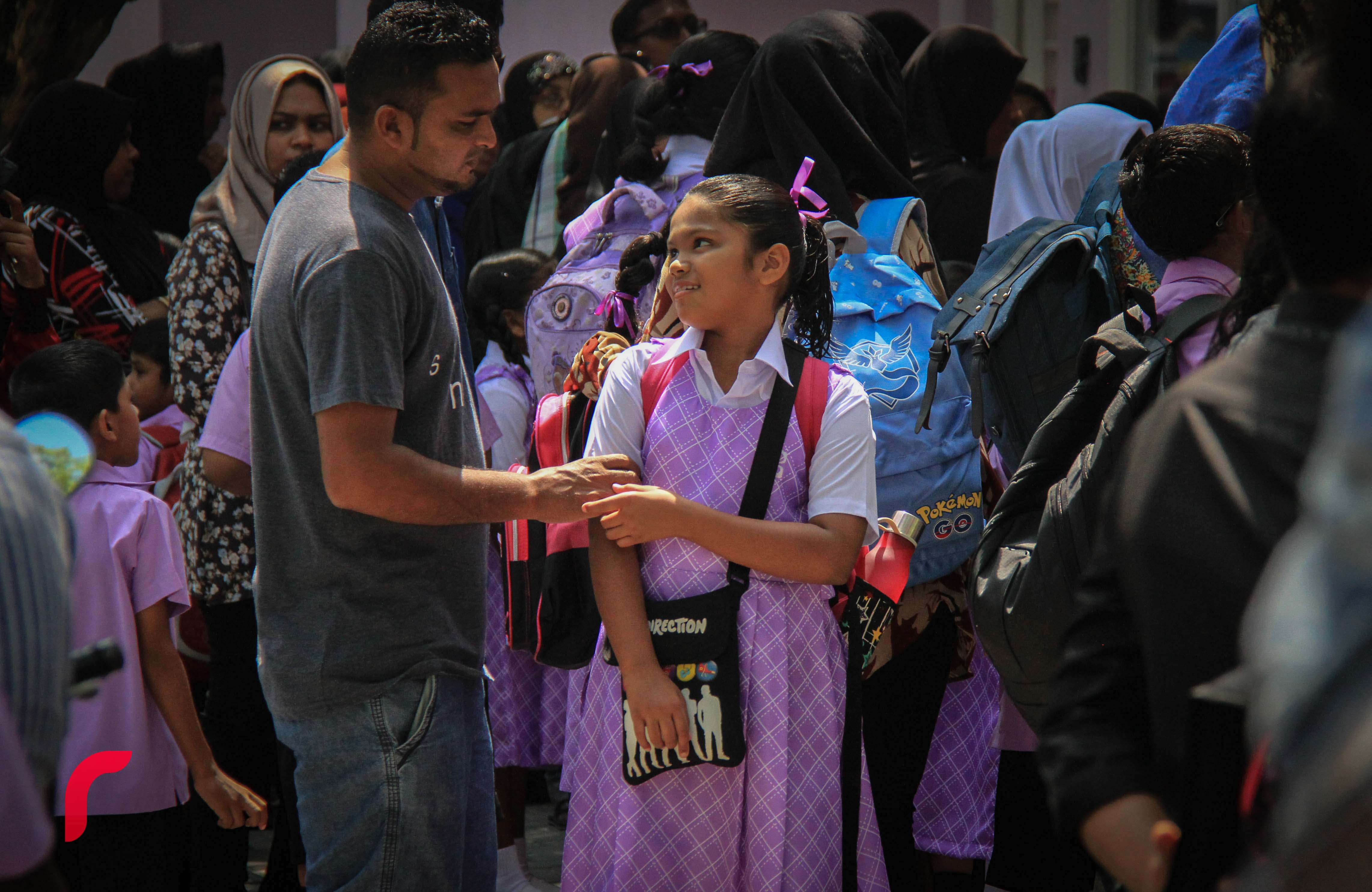  ޖެނުއަރީ 8 2017- ދިރާސީ އާ އަހަރުގެ ކިޔެވުން 78،000 ދަރިވަރުންނާއި 7700 ޓީޗަރުންނާއިއެކު ފެށުން .---ފޮޓޯ: މުހައްމަދު ޝަރުހާން/ ރާއްޖެ އެމްވީ