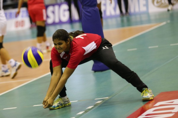 މާލެ، ޖެނުއަރީ 27، 2017. އޭވީސީ ސެންޓްރަލް ޒޯން އަންހެން ވޮލީ ބޯލް މުބާރާތުގެ ކޮލިފިކޭޝަންގައި  އޭޝިއާ ޒޯންގައި ރާއްޖެ އަދި ނޭޕާލް ކުޅުނު މެޗުގެ. މިމެޗް ސީދާ ތިންސެޓް އިން ނޭޕާލް ވަނީ ކާމިޔާބު ކޮއްފައ