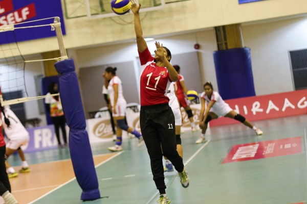 މާލެ، ޖެނުއަރީ 27، 2017. އޭވީސީ ސެންޓްރަލް ޒޯން އަންހެން ވޮލީ ބޯލް މުބާރާތުގެ ކޮލިފިކޭޝަންގައި  އޭޝިއާ ޒޯންގައި ރާއްޖެ އަދި ނޭޕާލް ކުޅުނު މެޗުގެ. މިމެޗް ސީދާ ތިންސެޓް އިން ނޭޕާލް ވަނީ ކާމިޔާބު ކޮއްފައ