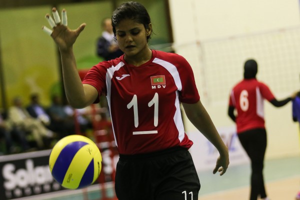 މާލެ، ޖެނުއަރީ 27، 2017. އޭވީސީ ސެންޓްރަލް ޒޯން އަންހެން ވޮލީ ބޯލް މުބާރާތުގެ ކޮލިފިކޭޝަންގައި  އޭޝިއާ ޒޯންގައި ރާއްޖެ އަދި ނޭޕާލް ކުޅުނު މެޗުގެ. މިމެޗް ސީދާ ތިންސެޓް އިން ނޭޕާލް ވަނީ ކާމިޔާބު ކޮއްފައ