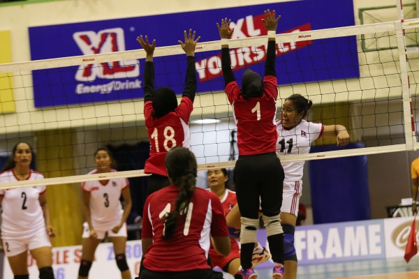 މާލެ، ޖެނުއަރީ 27، 2017. އޭވީސީ ސެންޓްރަލް ޒޯން އަންހެން ވޮލީ ބޯލް މުބާރާތުގެ ކޮލިފިކޭޝަންގައި  އޭޝިއާ ޒޯންގައި ރާއްޖެ އަދި ނޭޕާލް ކުޅުނު މެޗުގެ. މިމެޗް ސީދާ ތިންސެޓް އިން ނޭޕާލް ވަނީ ކާމިޔާބު ކޮއްފައ